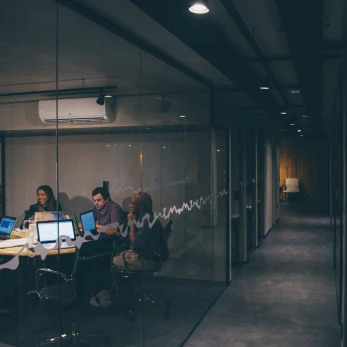 how to distribute roles in your startup