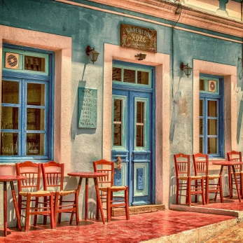 how to build a domestic travel website